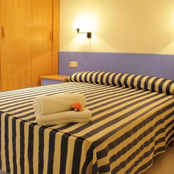 Apartaments Tamariu, hotel v destinaci Tamariu
