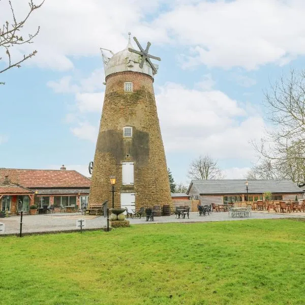 The Oak Room - Windmill Country Retreats, hotel in Melton Mowbray