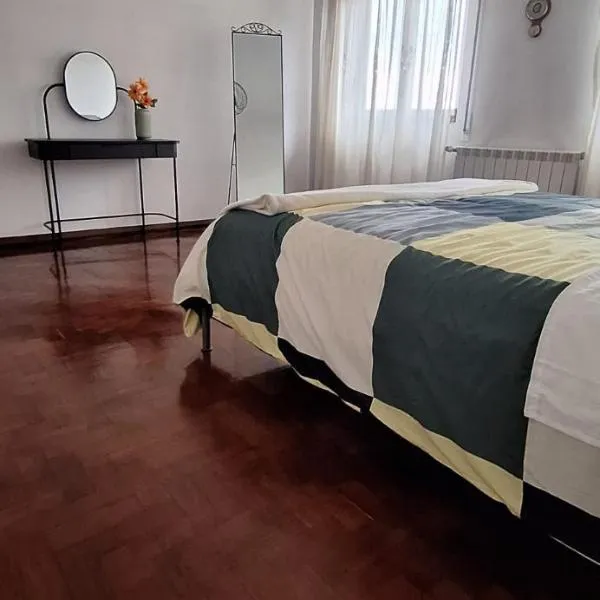 Casa José e Maria - Moradia Espaçosa com Jardim no Centro de Braga, hotel v destinaci Braga