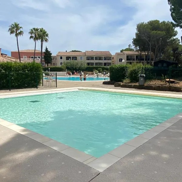 Appartement Coté jardin, hotel a Saint-Raphaël