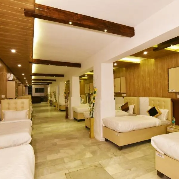 HK's Rooms & Dormitory, hotel em Amritsar