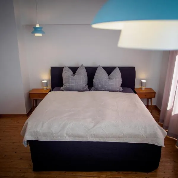 Ferienwohnung in Ehrenbreitstein, hotel in Koblenz