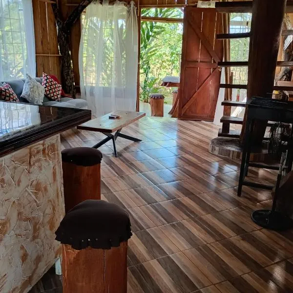 su cabaña Río Celeste, hotel in Rio Celeste