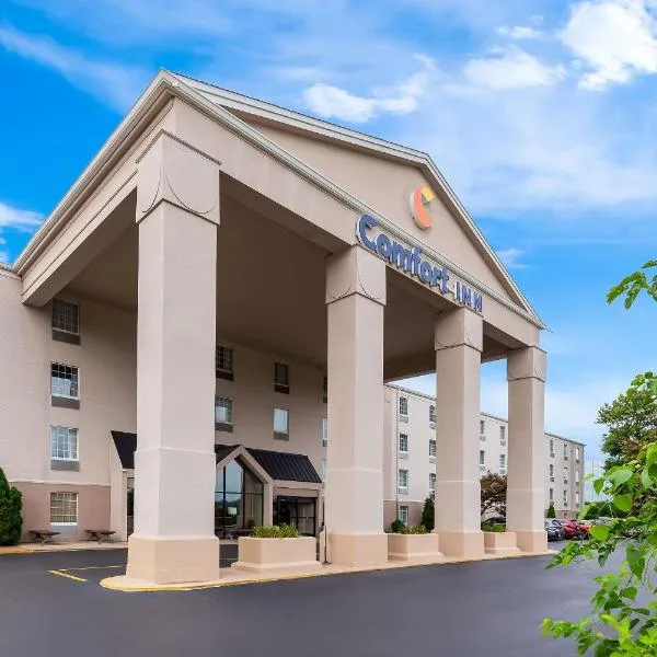Comfort Inn St Louis - Westport Event Center, hotel in Maryland Heights