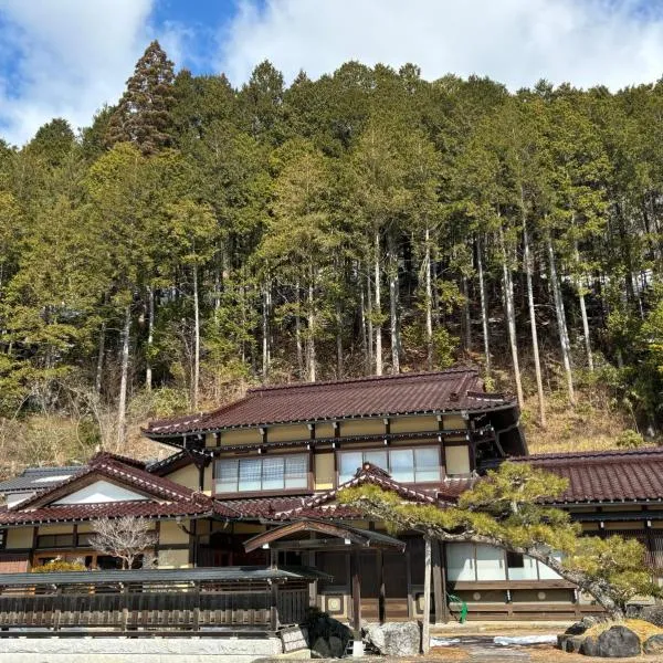 sunny sidde, hotel v mestu Takayama
