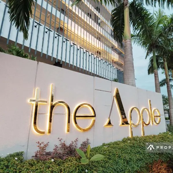 The Apple Melaka by Urban Luxe Suites, hotel a Malacca