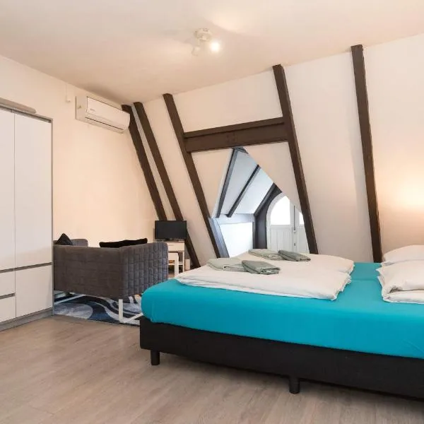 RedLight District Smokers Friendly Private Studio, hotell i Amsterdam