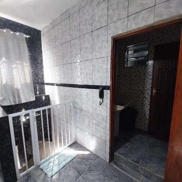 Casa com piscina, churrasqueira e forno a lenha