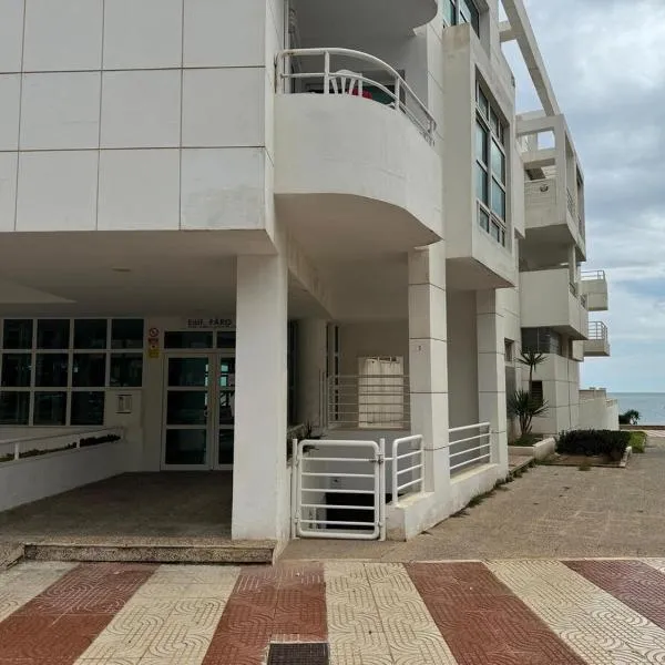 Acogedor al lado de el mar, hotel a Roquetas de Mar