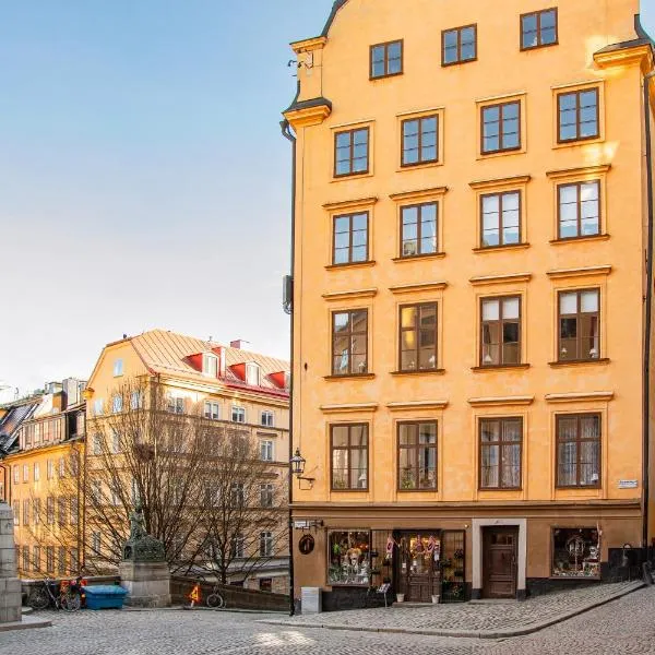 Large 2BR in Central Gamla Stan, hotel v destinaci Stockholm
