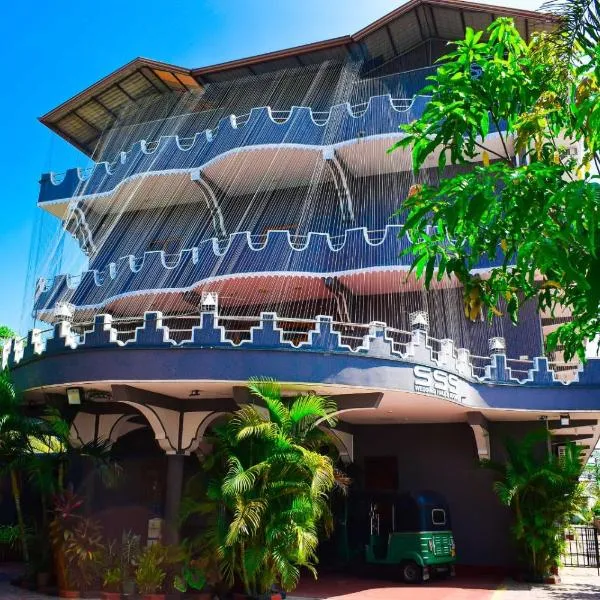 SSS HOTEL, hótel í Trincomalee
