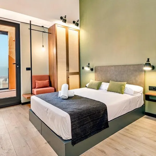 Hotel Orangine, hotel in Hospitalet de Llobregat