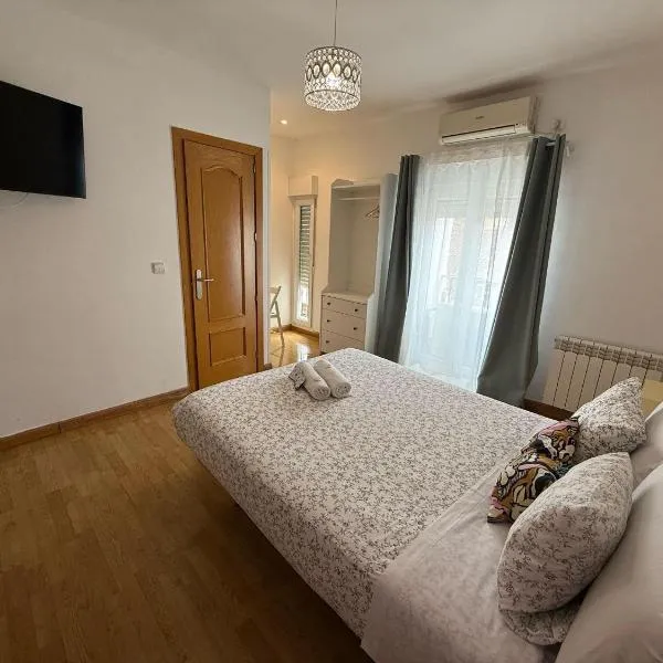 Hostal Flat55Madrid、マドリードのホテル