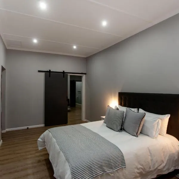 Contemporary Karoo, hotel in Graaff-Reinet