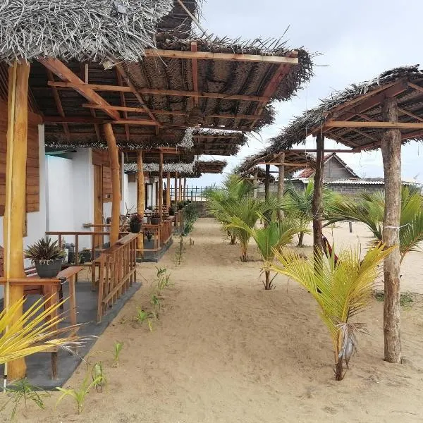 아루감 베이에 위치한 호텔 Amwaj Blue Cabana Arugambay