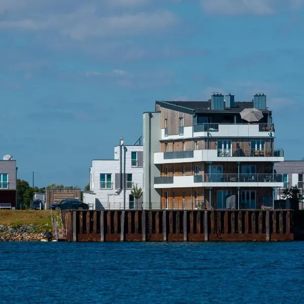 Admiralsblick- 2 OG, Sauna, grosse Dusche, Balkon, Blick auf das Hafenbecken, hotel en Olpenitz