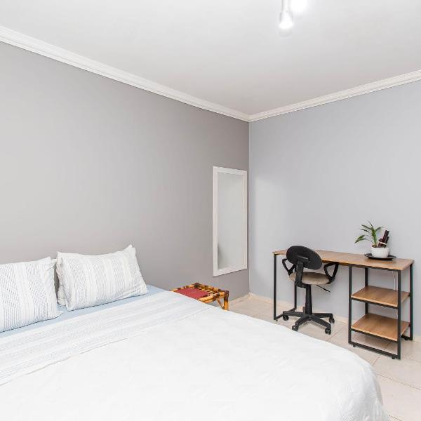 Quarto aconchegante no centro de Brasília
