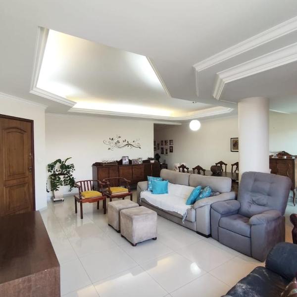 Apartamento amplo com três quartos ao lado da Avenida da Moda - Foto 5