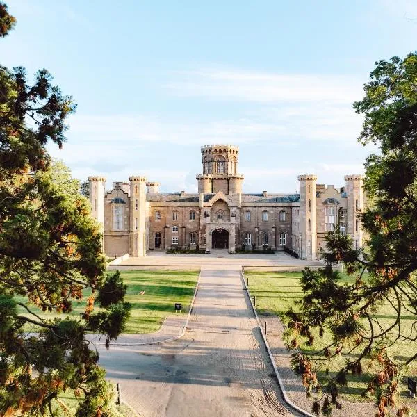 Studley Castle, hotel v destinaci Studley
