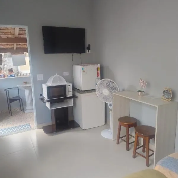 Suite confortável no centro com Wi fi e TV a Cabo, hotel en Águas de São Pedro