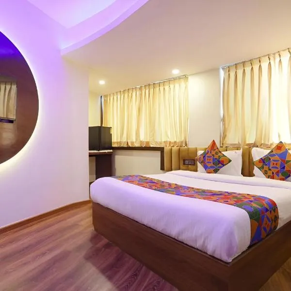 Glitz Hotels The Rio - Nr Solitaire Corporate Business Park, отель в Мумбаи