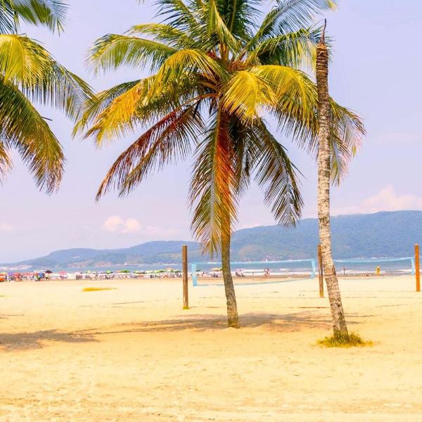 Confortavel Apartamento com Wi-Fi, pe na areia