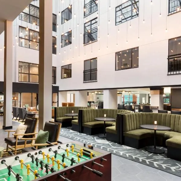 The Arcadian, ξενοδοχείο σε Brookline