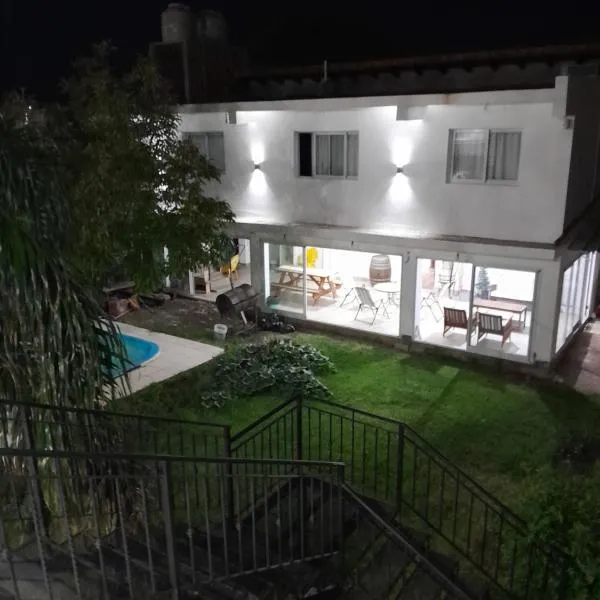 San Fernando del Valle de Catamarca में, होटल La Chacarita apart