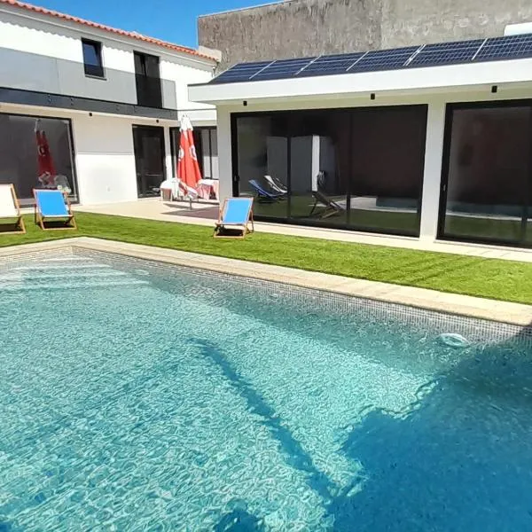 Sargaço Suíte Pool and Beach, hotel in Póvoa de Varzim