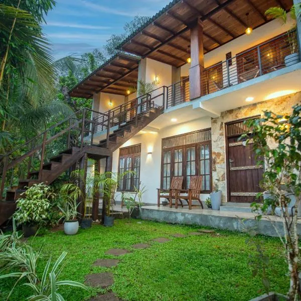 SHD Paddy Villa, hotel in Talpe