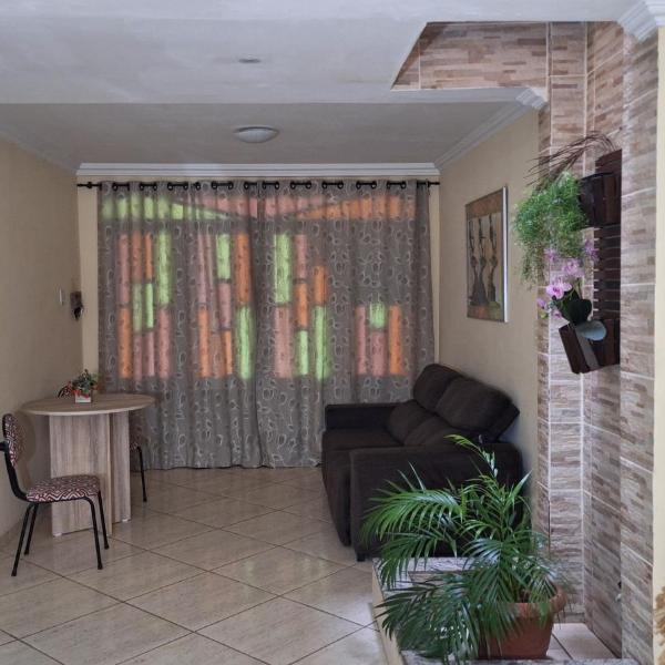 Aconchego da Marci Grande quarto confortável - Foto 5