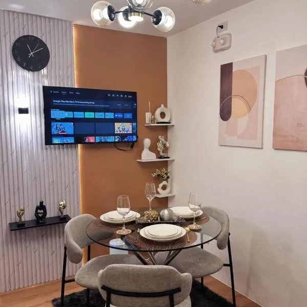 ReSa Residence at SeaWind Condo, hotel en Ipil
