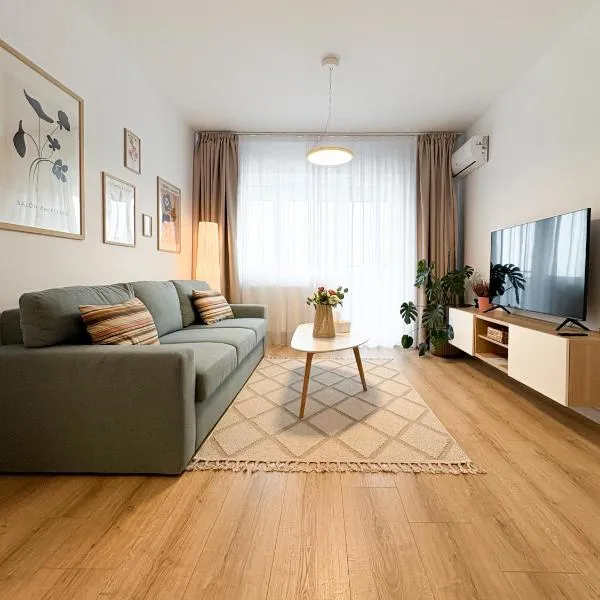 The Cozy Flat - modern, new, 2 rooms apartment, parking, hotel en Bucarest