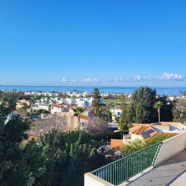 PJ's Apartment, Paphos, Cyprus, hotel in Chlorakas