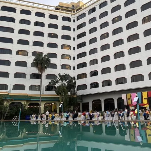 Royal Mekong Riverside Hotel, hotel v destinaci Nong Khai