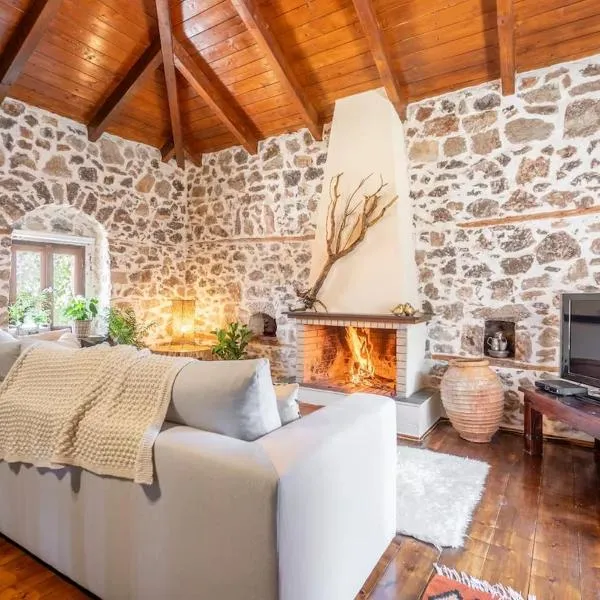 Stirida Stone House, hotel v destinaci Stírion