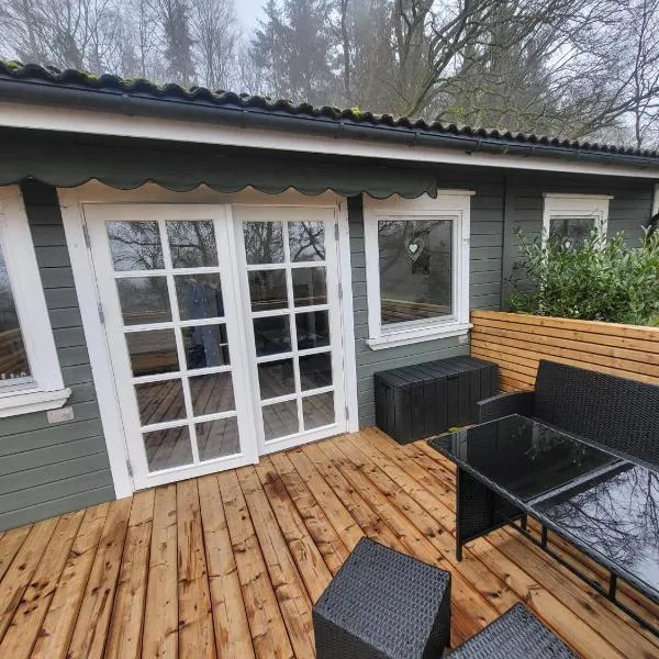 Ferienhaus am Waldrand auf der "Gübyer Alm", hotel v destinaci Güby