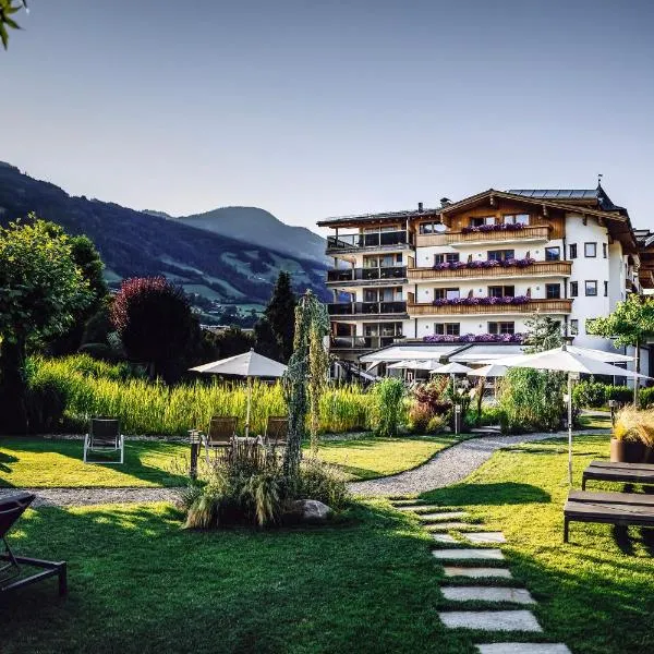 HELD - Hotel & Spa , 4 Sterne Superior, Zillertal – hotel w mieście Fügen