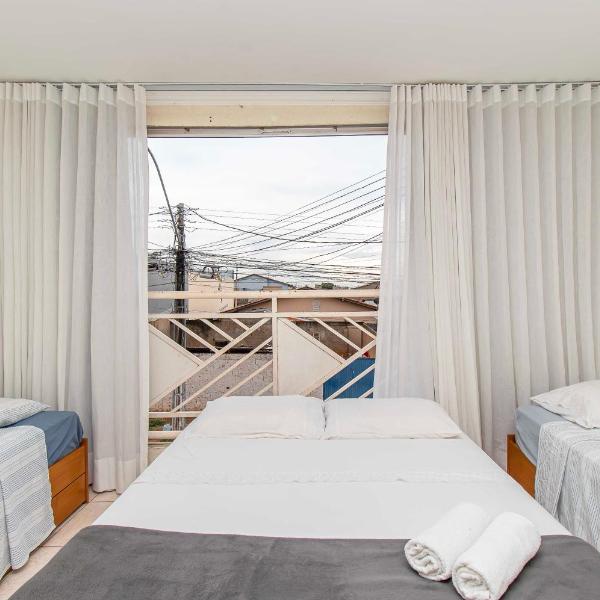Quarto familiar, 1 cama de casal e 2 de solteiro - Foto 2