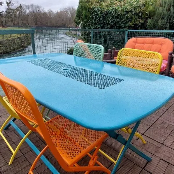 Regard d'O, hotel v destinaci Dun-sur-Meuse