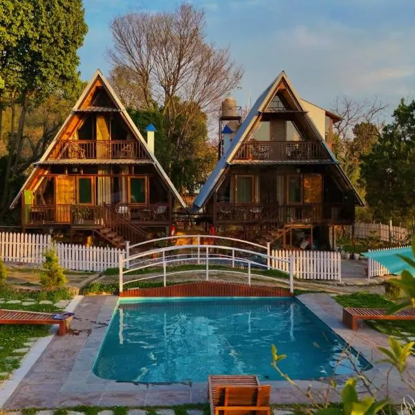 Dreamwoods by Viraasat-E-Bir, hotel v destinaci Bir