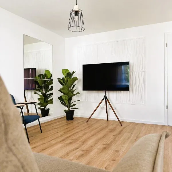 AMAO Indigo - Rollstuhlgerechte Suite - Nähe Messe, hotel en Offenburg