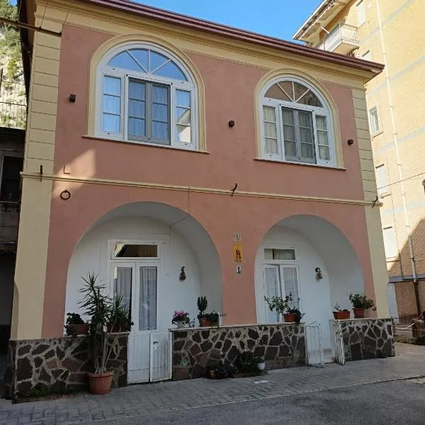 Relais Capitolo, hotel v destinaci Maiori