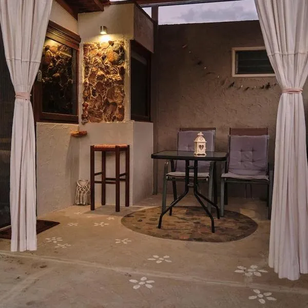 theVotsalo Eco house, khách sạn ở Agios Padeleimon