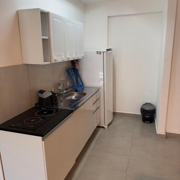 12 - ESTÚDIO CHARMOSO, Ar condicionado, Cozinha completa, Vaga de garagem - Foto 4