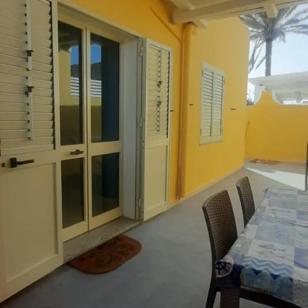 Casa Vacanza Delfino Rosa, hotel a Lampedusa