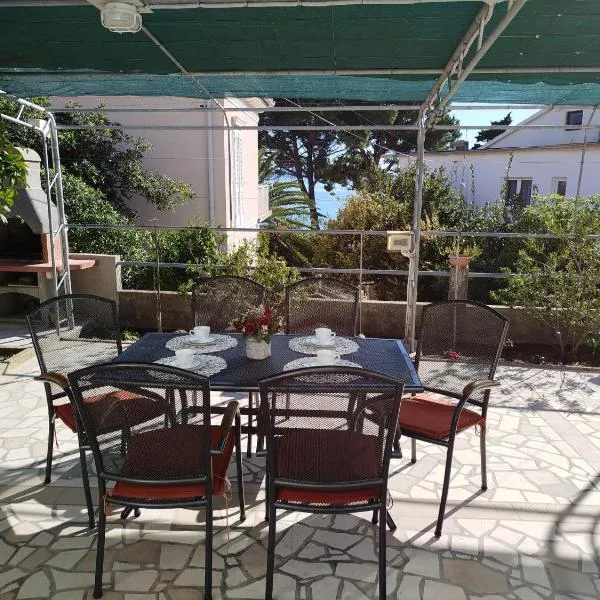 Cute apartment Arba, hotel v Rabu