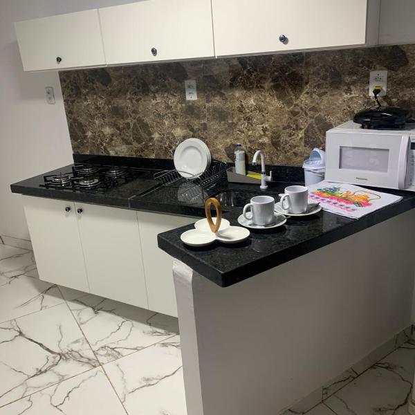 Apartamento para 4 pessoas bem localizado