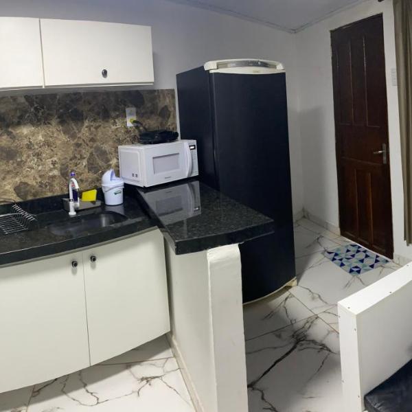 Apartamento para 4 pessoas bem localizado - Foto 3