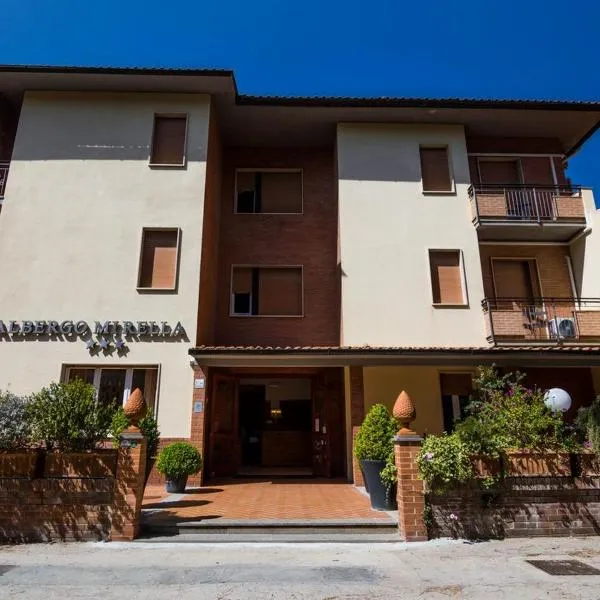 Hotel Mirella, hotel v destinácii Castiglione della Pescaia